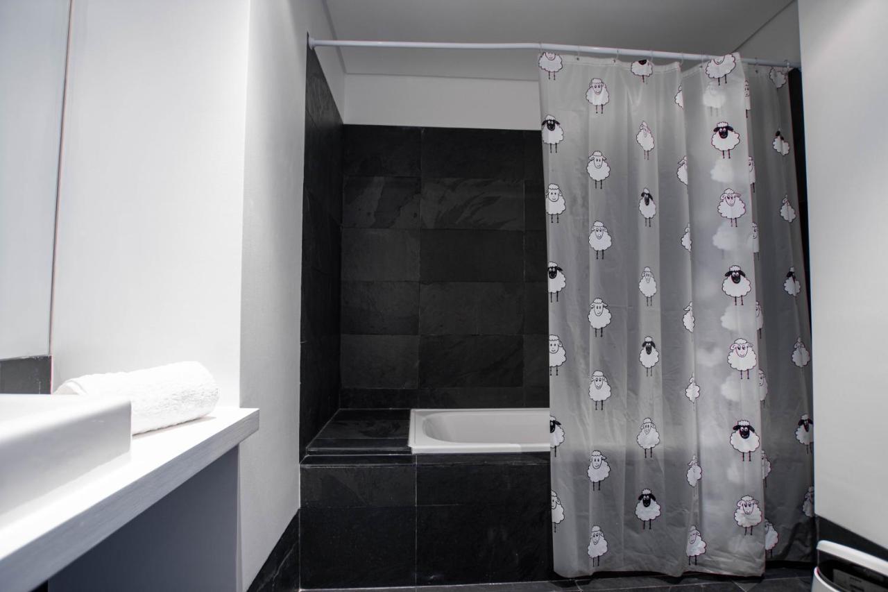 Lovely Sea View Apartment Сесимбра Екстериор снимка