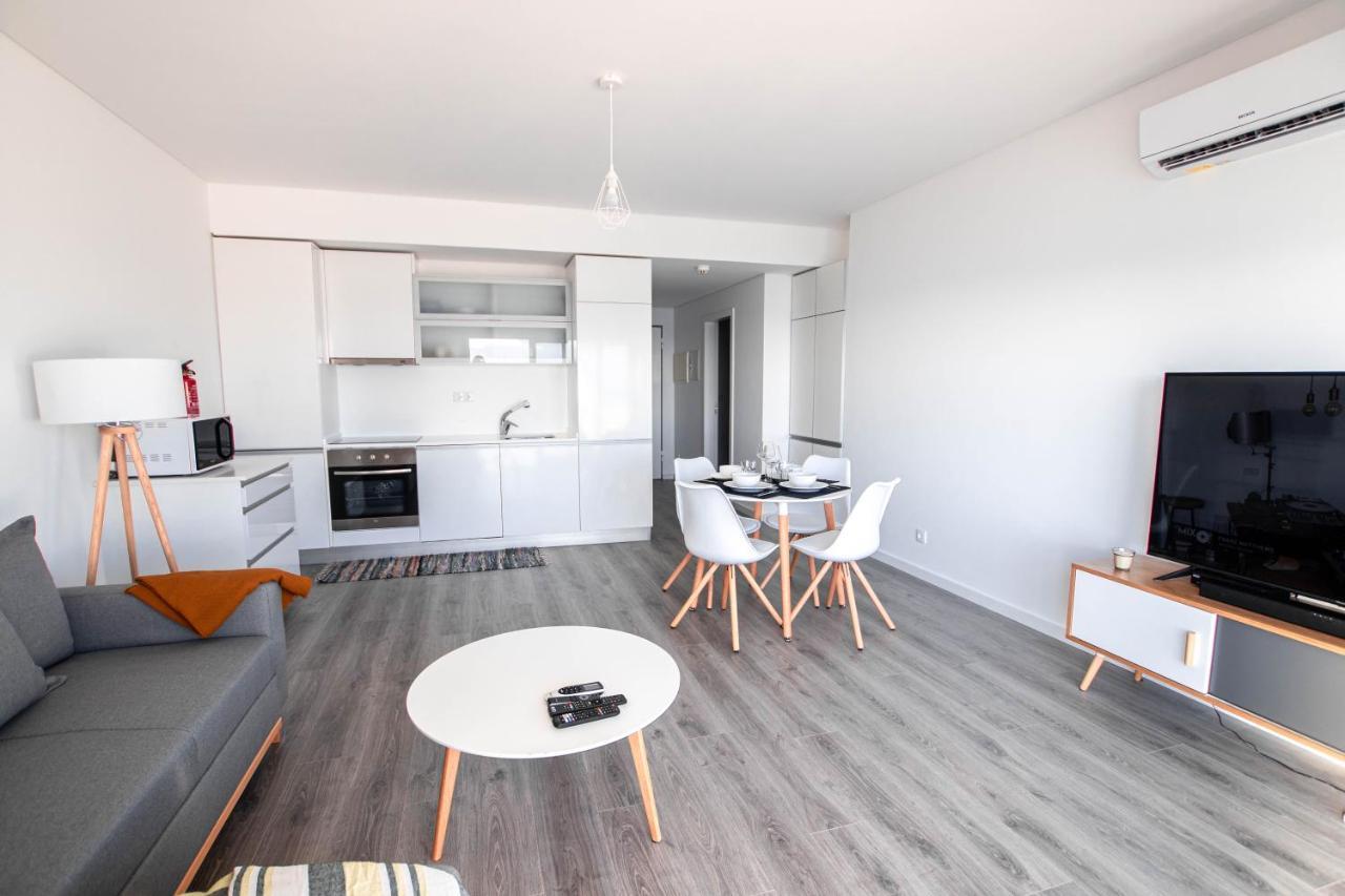 Lovely Sea View Apartment Сесимбра Екстериор снимка