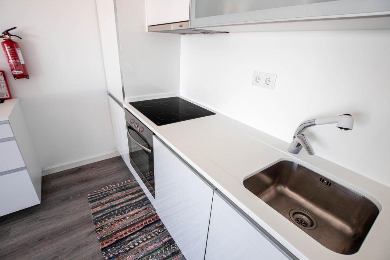Lovely Sea View Apartment Сесимбра Екстериор снимка